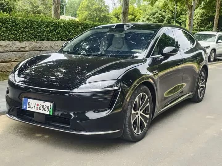 Luxeed R7, 2025, Китай