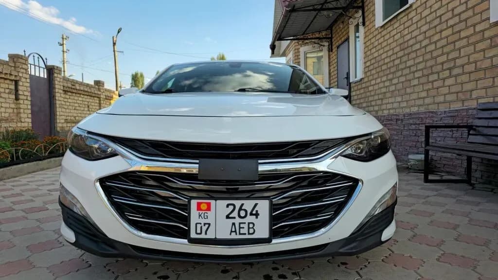 Chevrolet Malibu, 2020, Кызыл-Адыр
