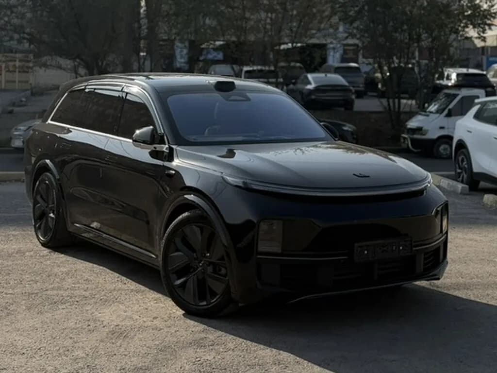Li Auto (Lixiang) L8, 2024
