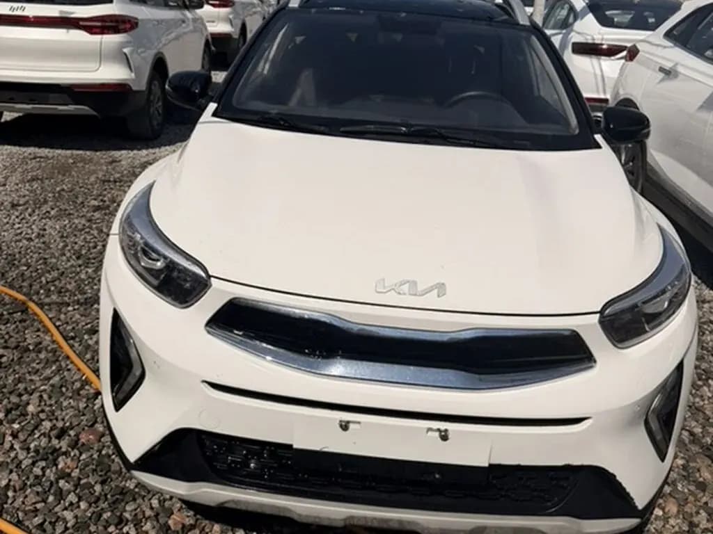 Kia Stonic, 2023, Бишкек