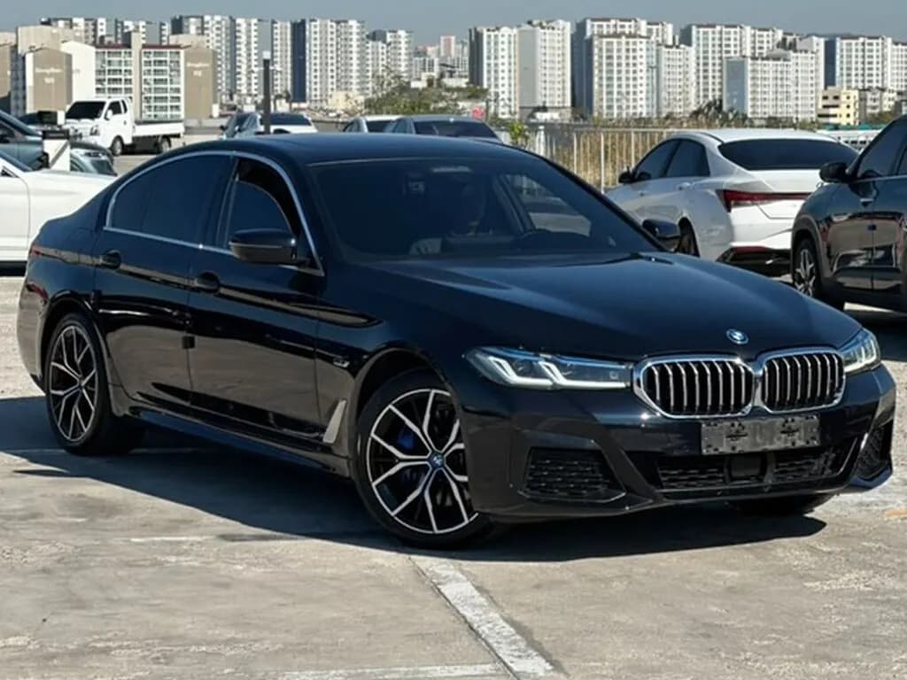 BMW 5 серии, 2022