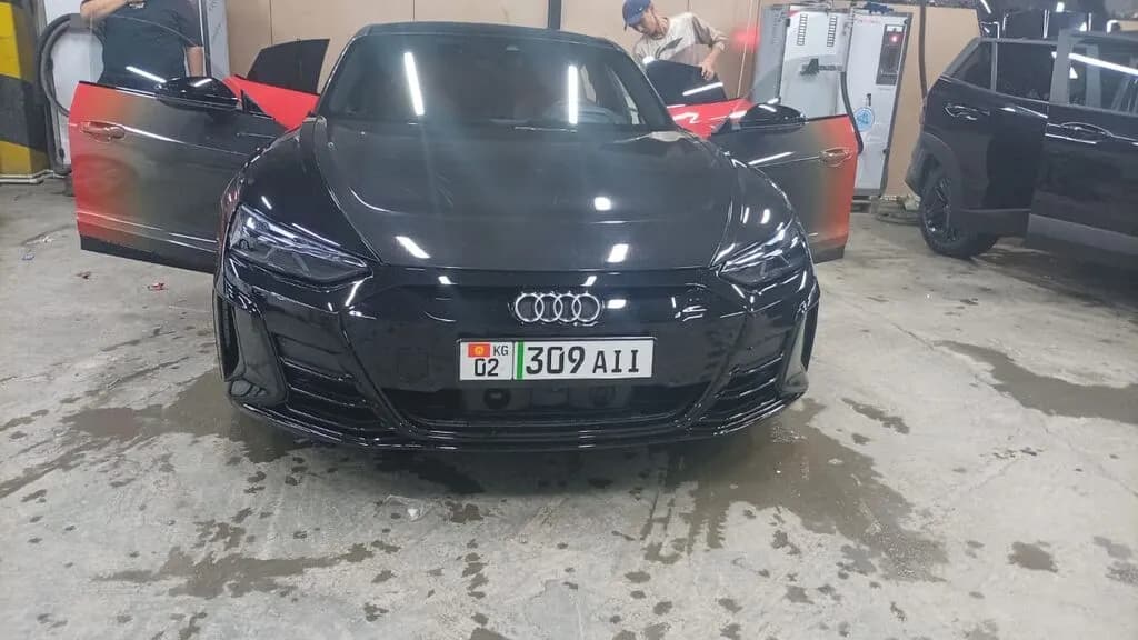 Audi e-tron GT, 2021, Ош