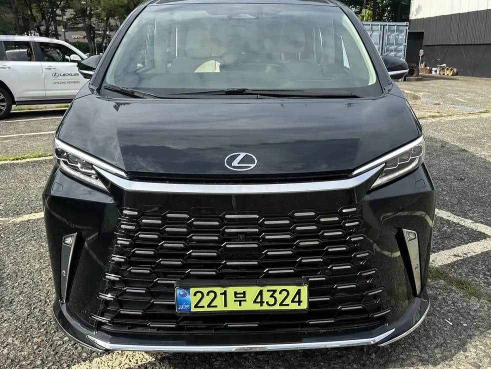 Lexus LM, 2025, Южная Корея