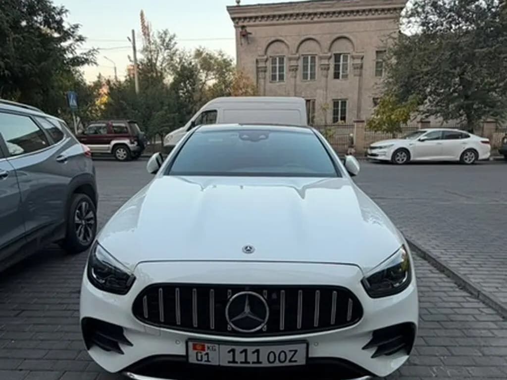Mercedes-Benz E-Класс, 2021, Узген