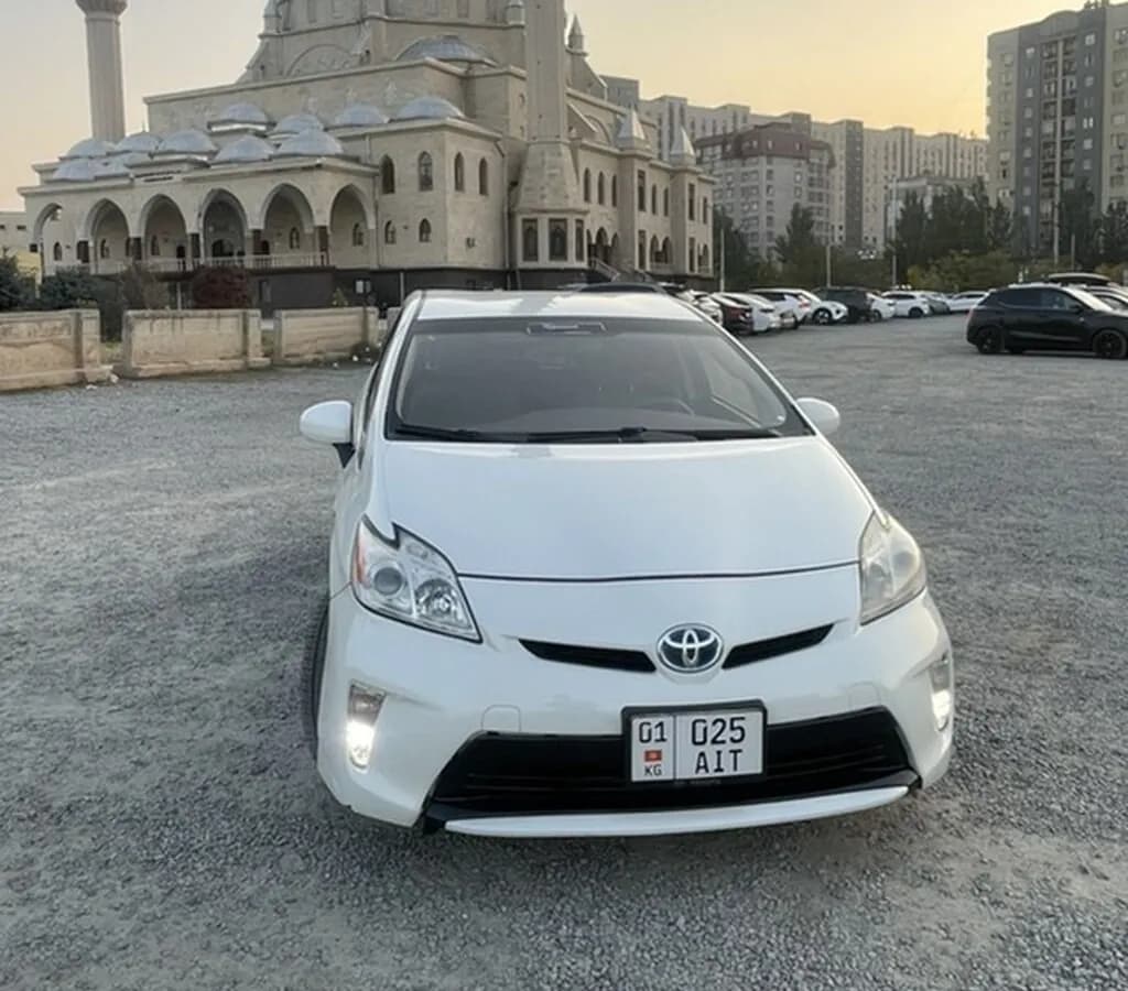 Toyota Prius, 2015, Unknown