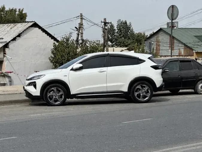 Honda M-NV, 2022, Ош