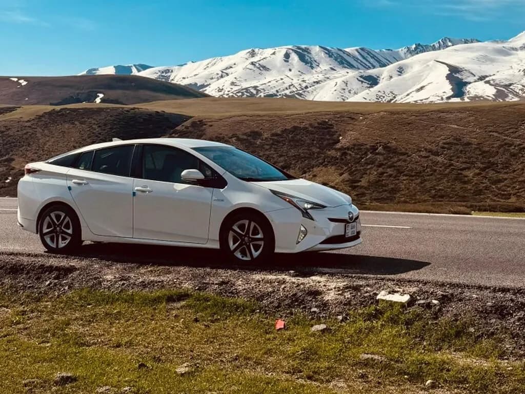 Toyota Prius, 2017, Ош