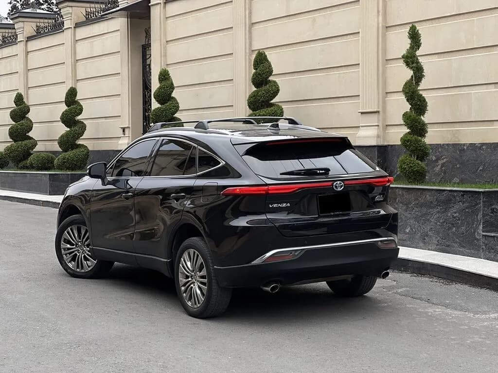 Toyota Venza, 2022, с. Ивановка
