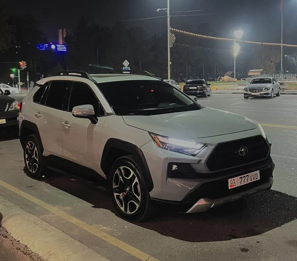 Toyota RAV4, 2022, Манас (Джалал-Абад)