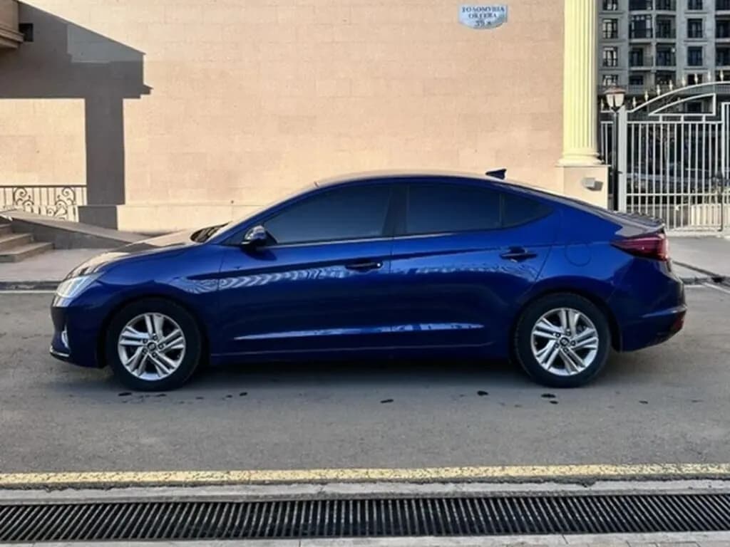 Hyundai Elantra, 2019, Бишкек