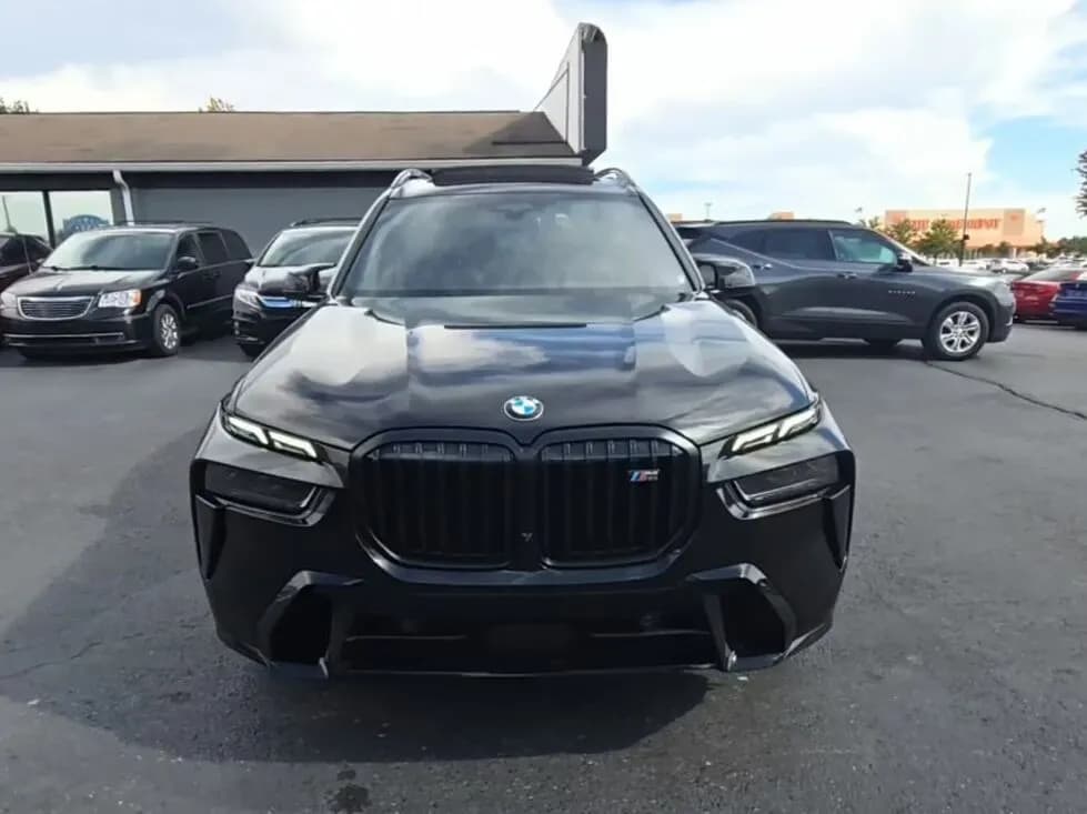 BMW X7, 2023, Бишкек
