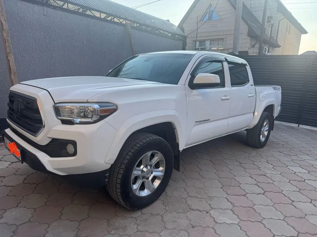 Toyota Tacoma, 2018, Бишкек