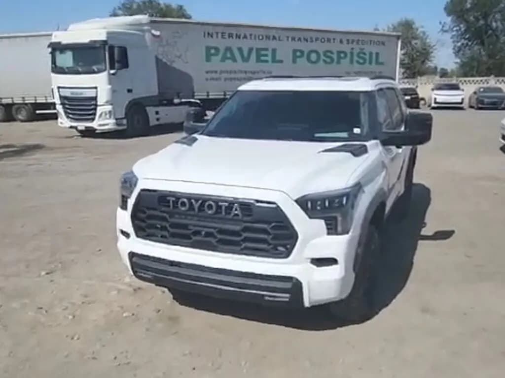 Toyota Sequoia, 2022, Бишкек