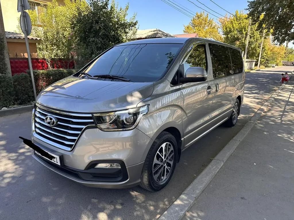 Hyundai H-1, 2019