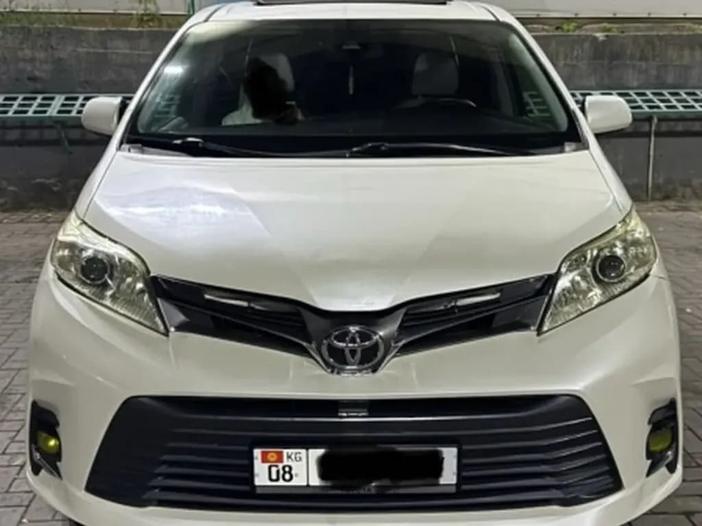 Toyota Sienna, 2018, Бишкек