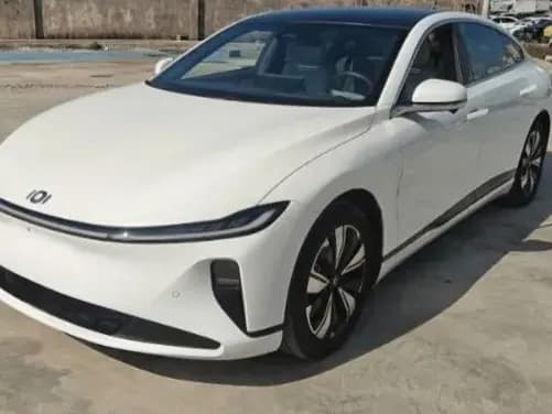 Changan Qiyuan A07, 2023, Китай