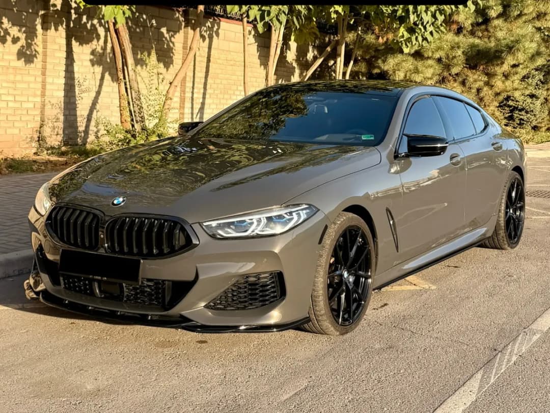 BMW 8 серии, 2020