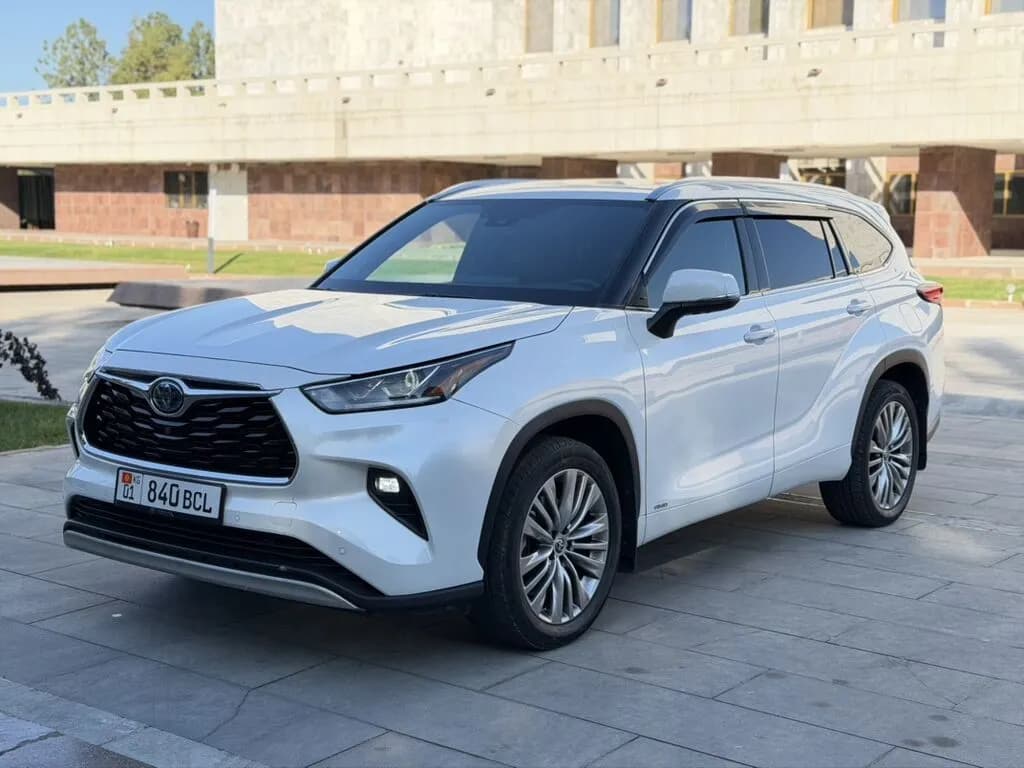 Toyota Highlander, 2022, Бишкек