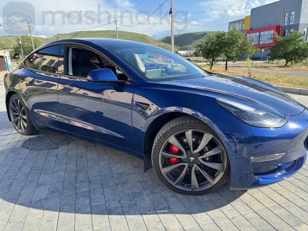 Tesla Model 3, 2022, Бишкек
