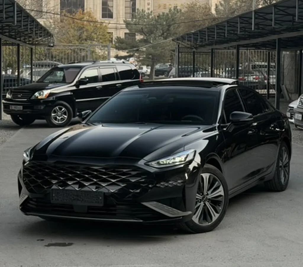 Kia K8, 2022