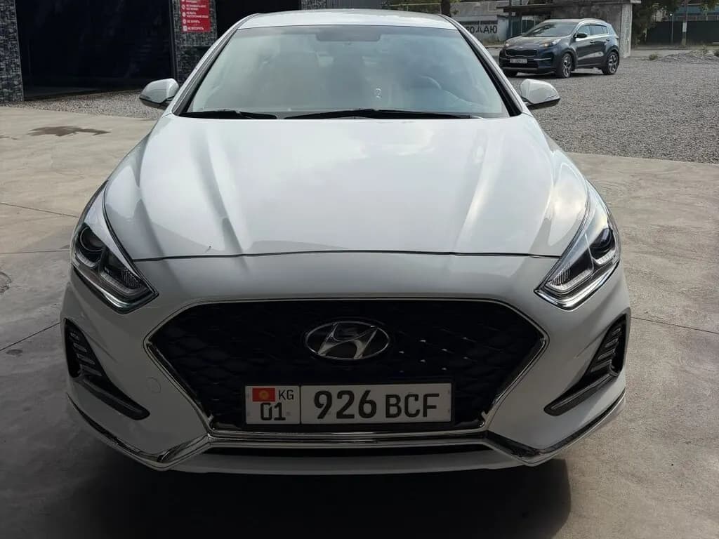 Hyundai Sonata, 2022, Unknown