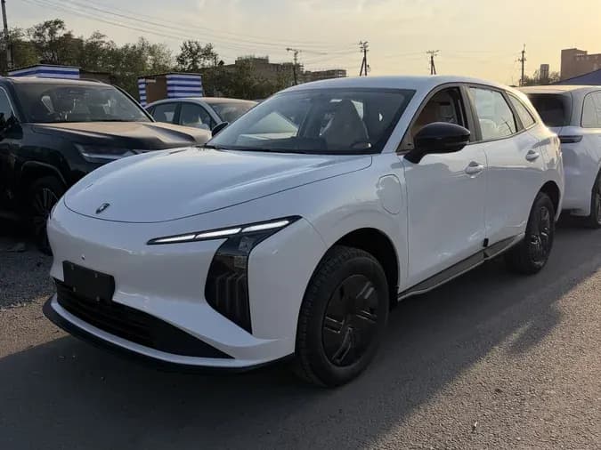 Dongfeng Forthing, 2026, Бишкек