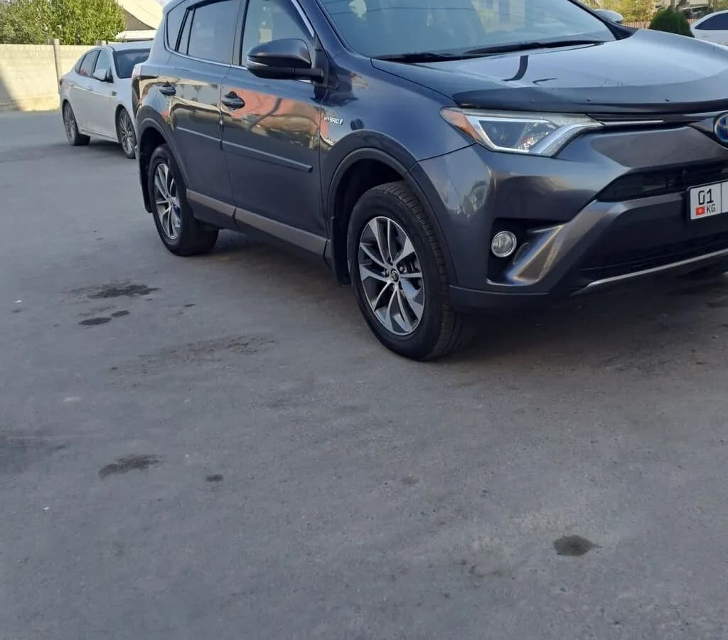 Toyota RAV4, 2018, Бишкек