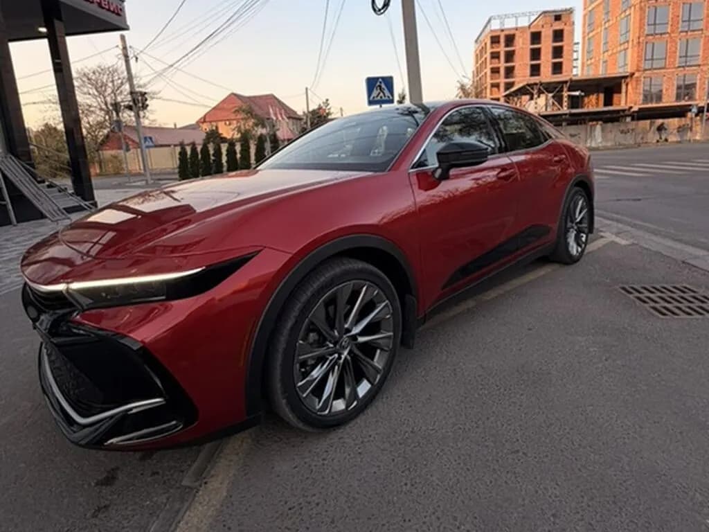 Toyota Crown, 2023, Бишкек
