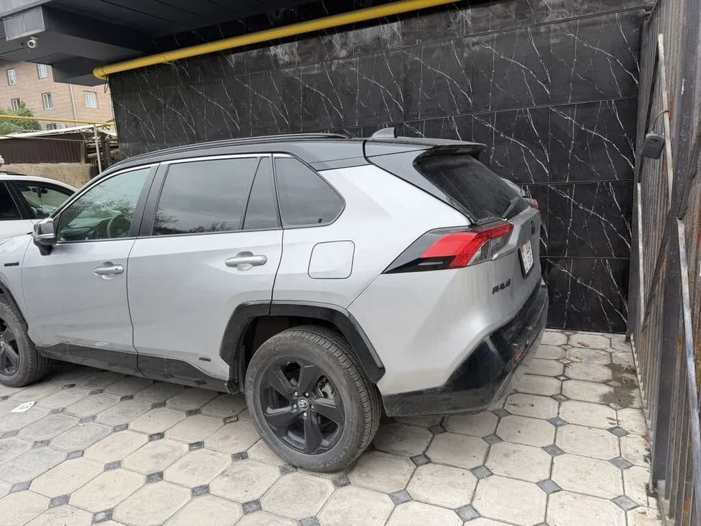 Toyota RAV4, 2019, Бишкек