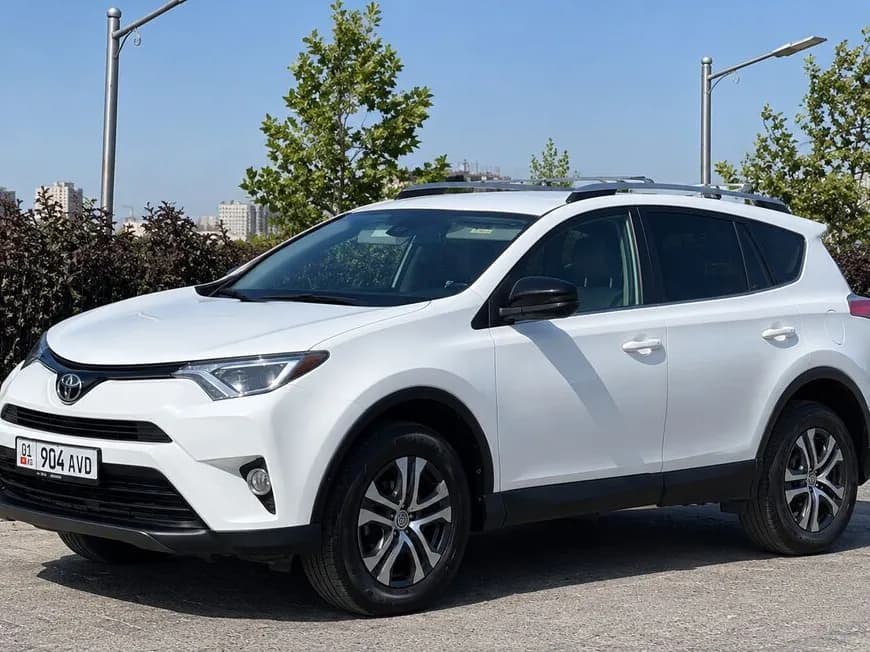 Toyota RAV4, 2018, Unknown