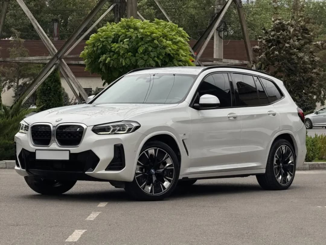 BMW iX3, 2022, Бишкек