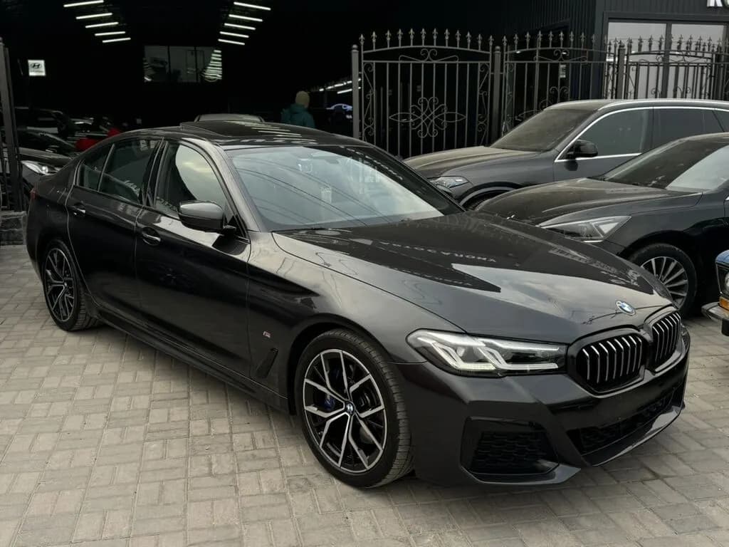 BMW 5 серии, 2021, Бишкек