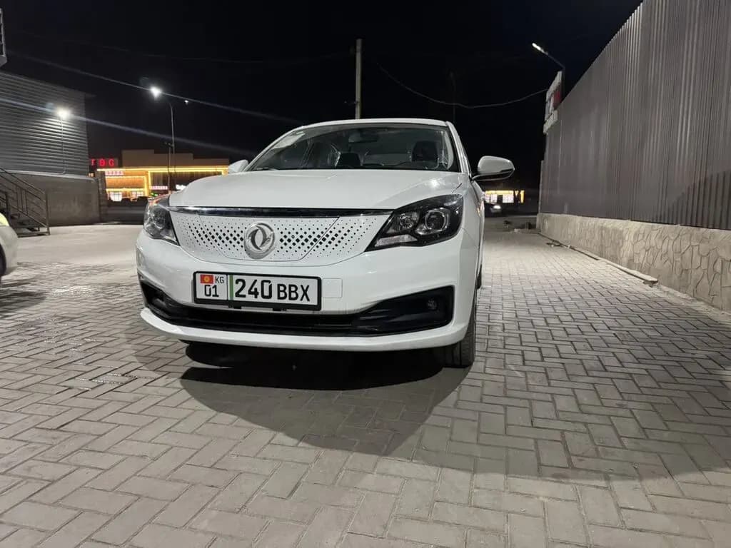 Dongfeng Aeolus E70, 2026, Unknown