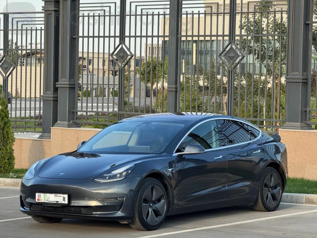 Tesla Model 3, 2018, Бишкек