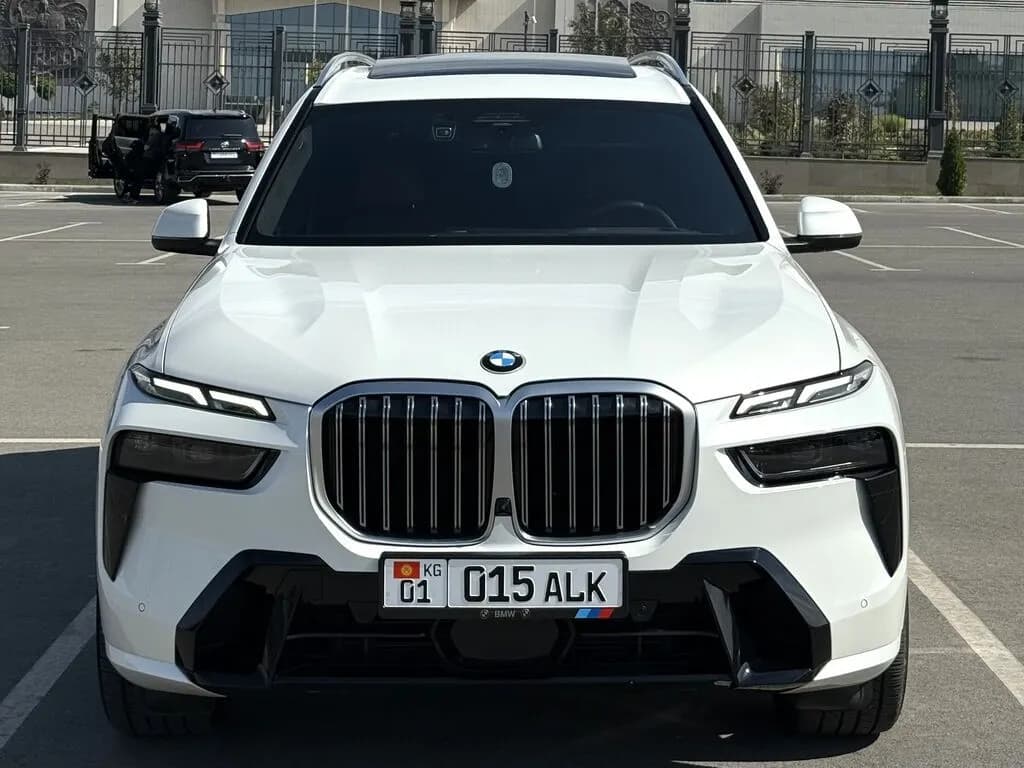 BMW X7, 2023, Бишкек