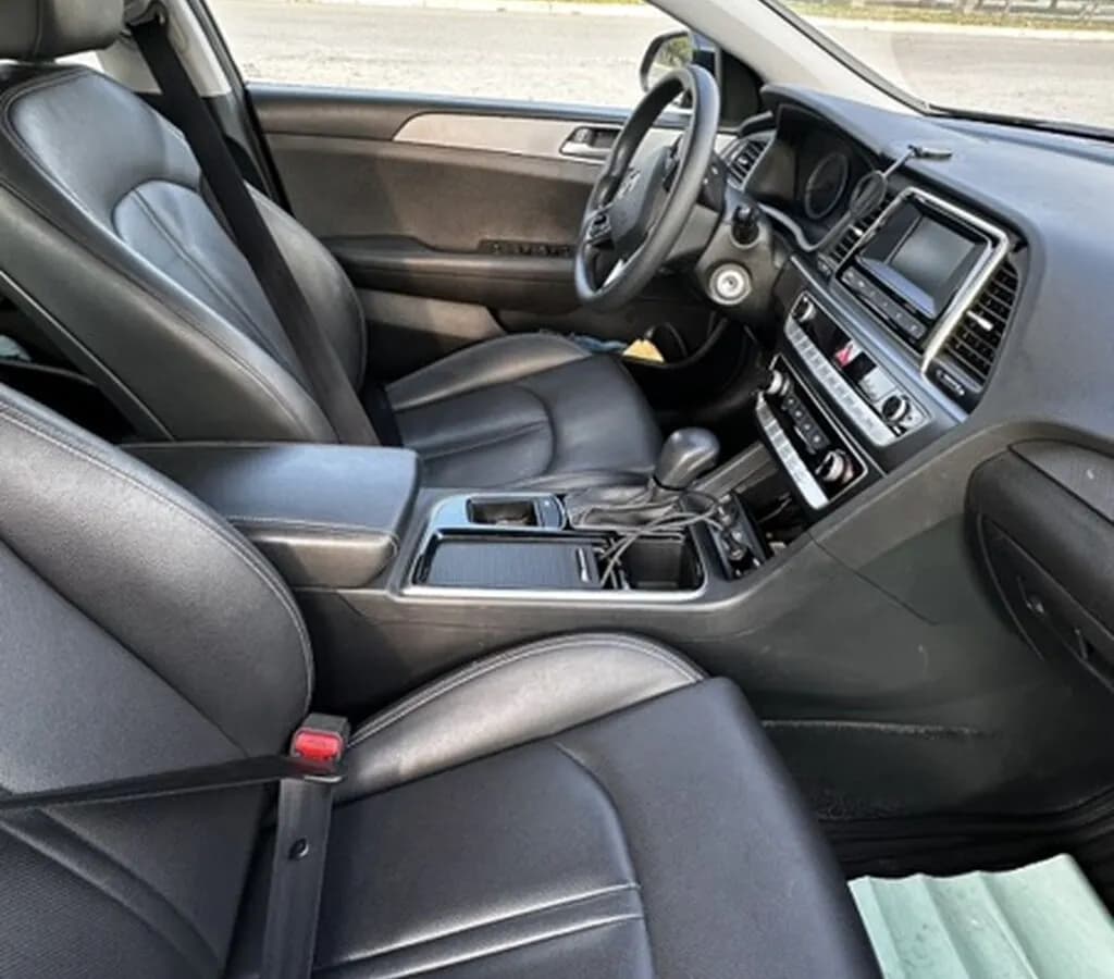 Hyundai Sonata, 2021, Unknown