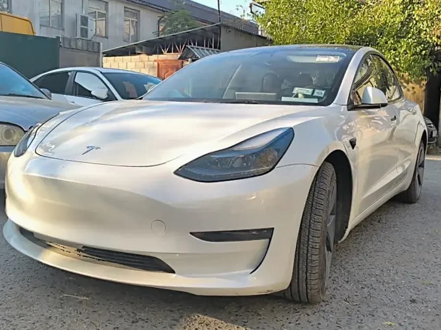 Tesla Model 3, 2023, Бишкек