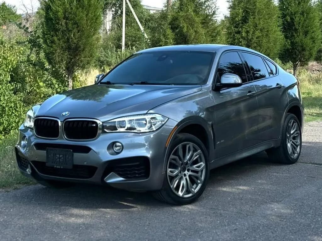 BMW X6, 2017, Сузак