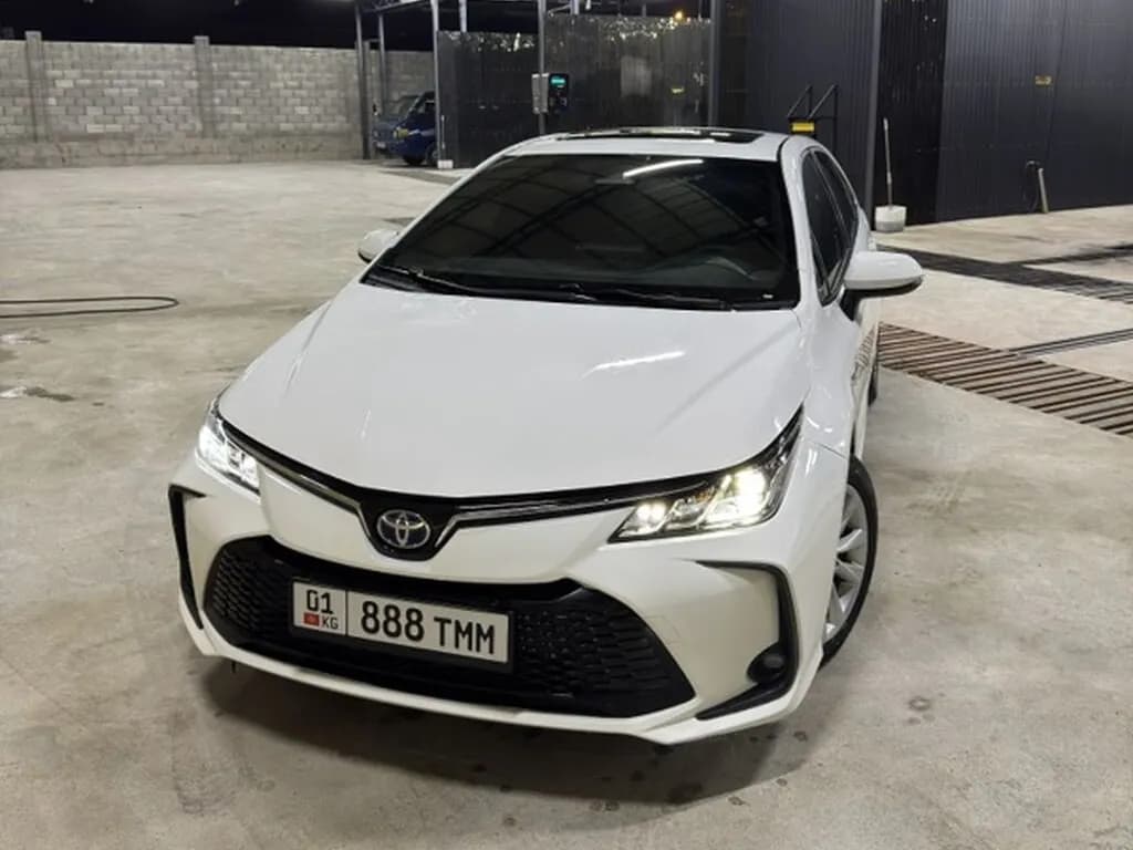 Toyota Corolla, 2023, Ош