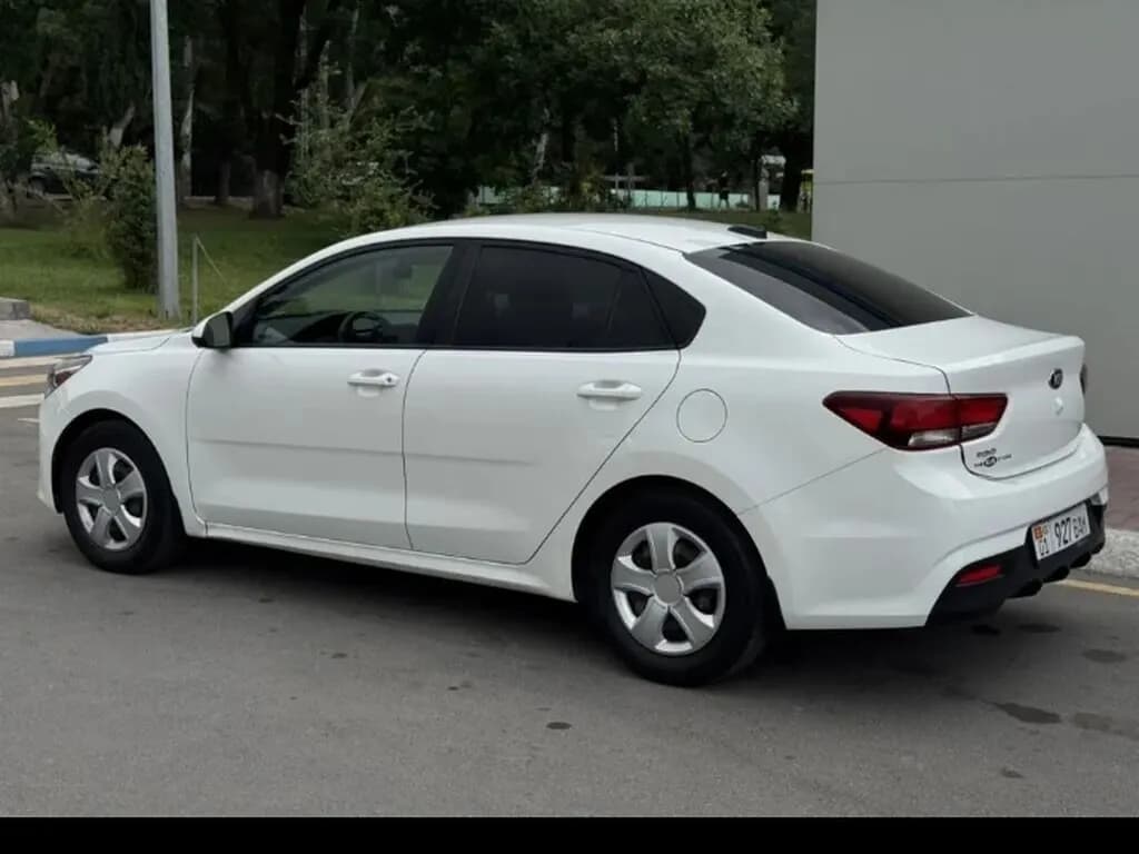 Kia Rio, 2020, Unknown