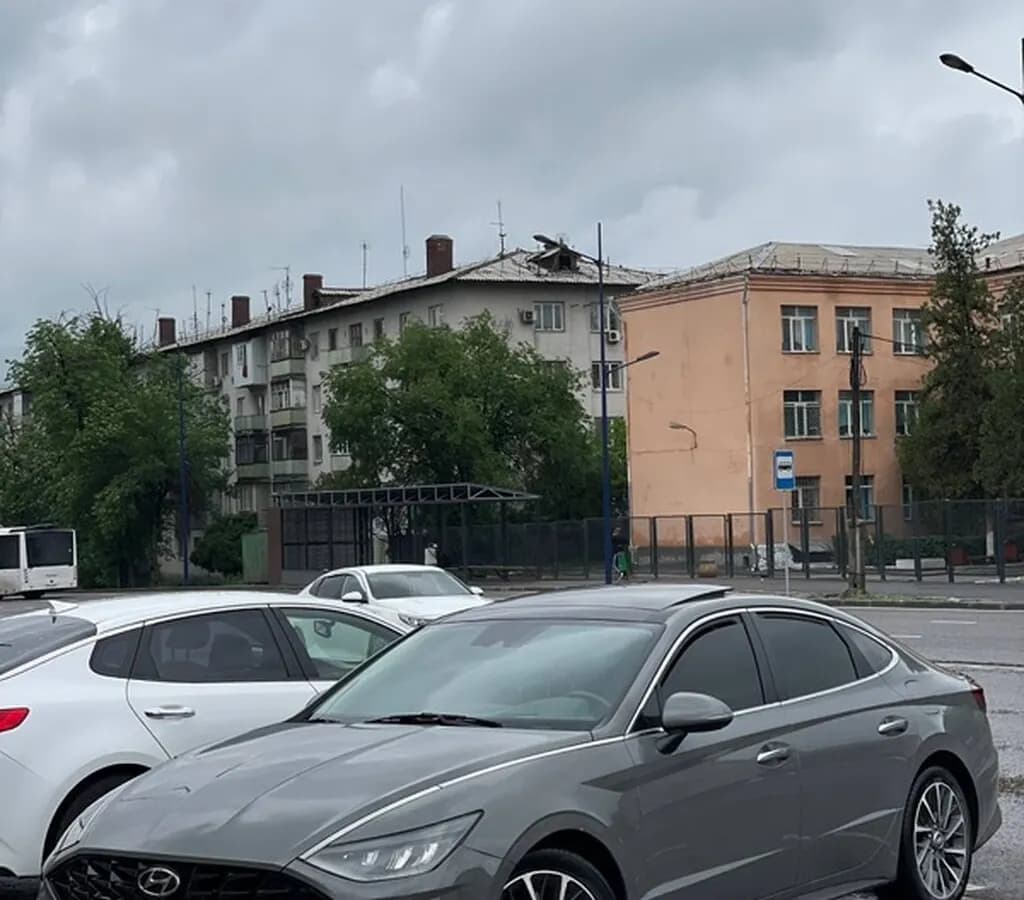 Hyundai Sonata, 2021, Unknown