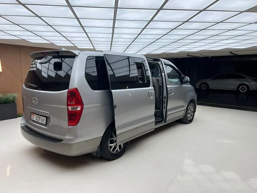 Hyundai Starex, 2019, Unknown