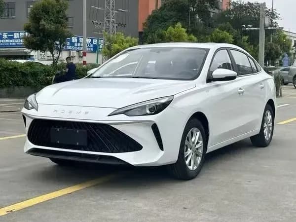 Roewe i5, 2026, Китай