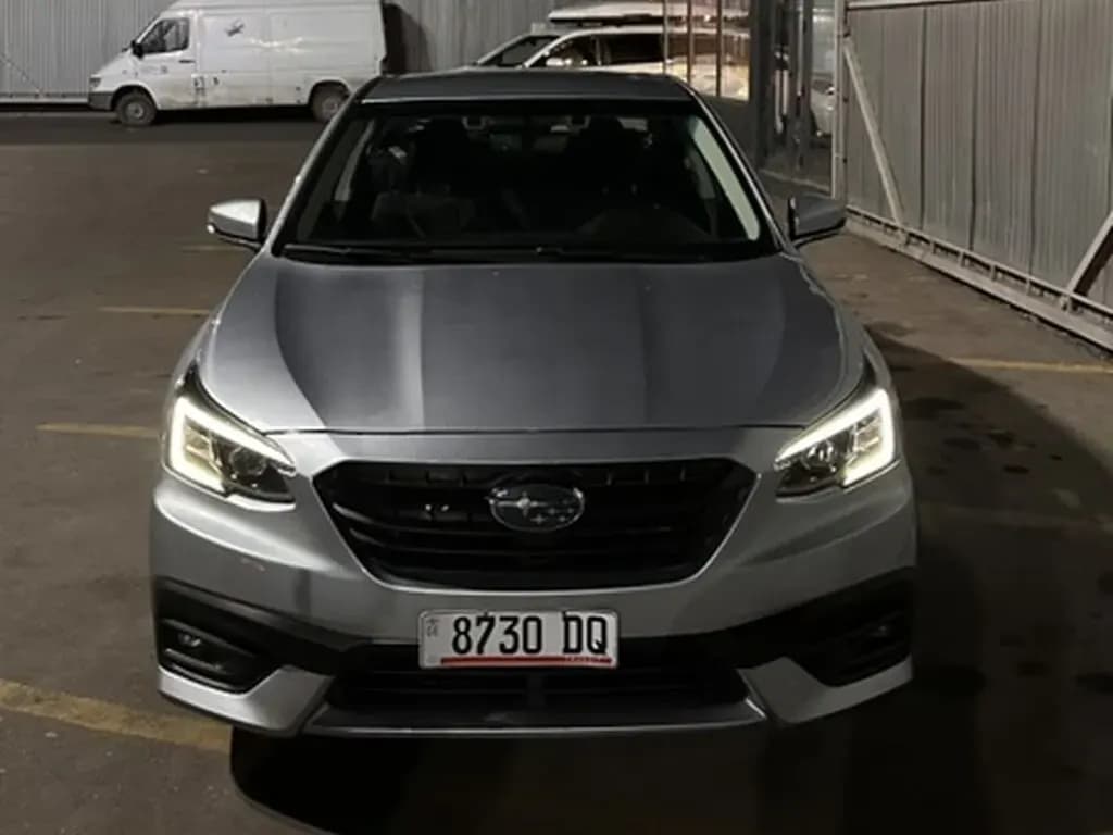 Subaru Legacy, 2022, Unknown