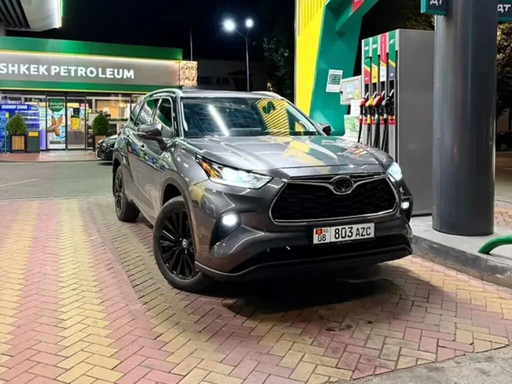 Toyota Highlander, 2023, Unknown