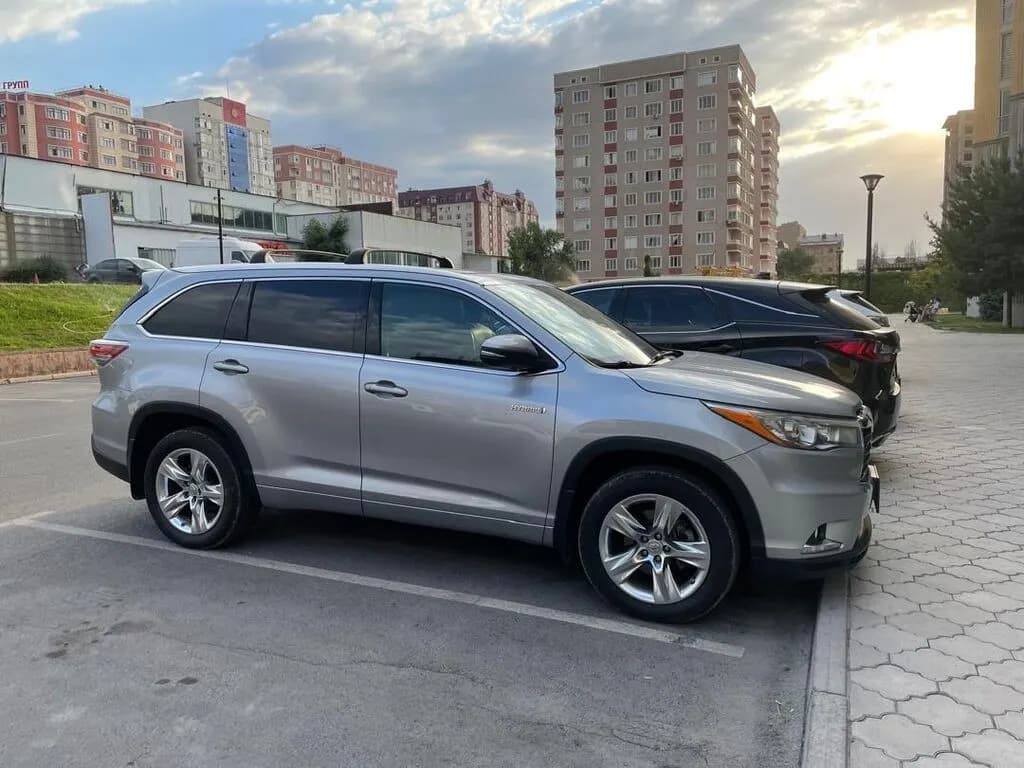 Toyota Highlander, 2016, Бишкек