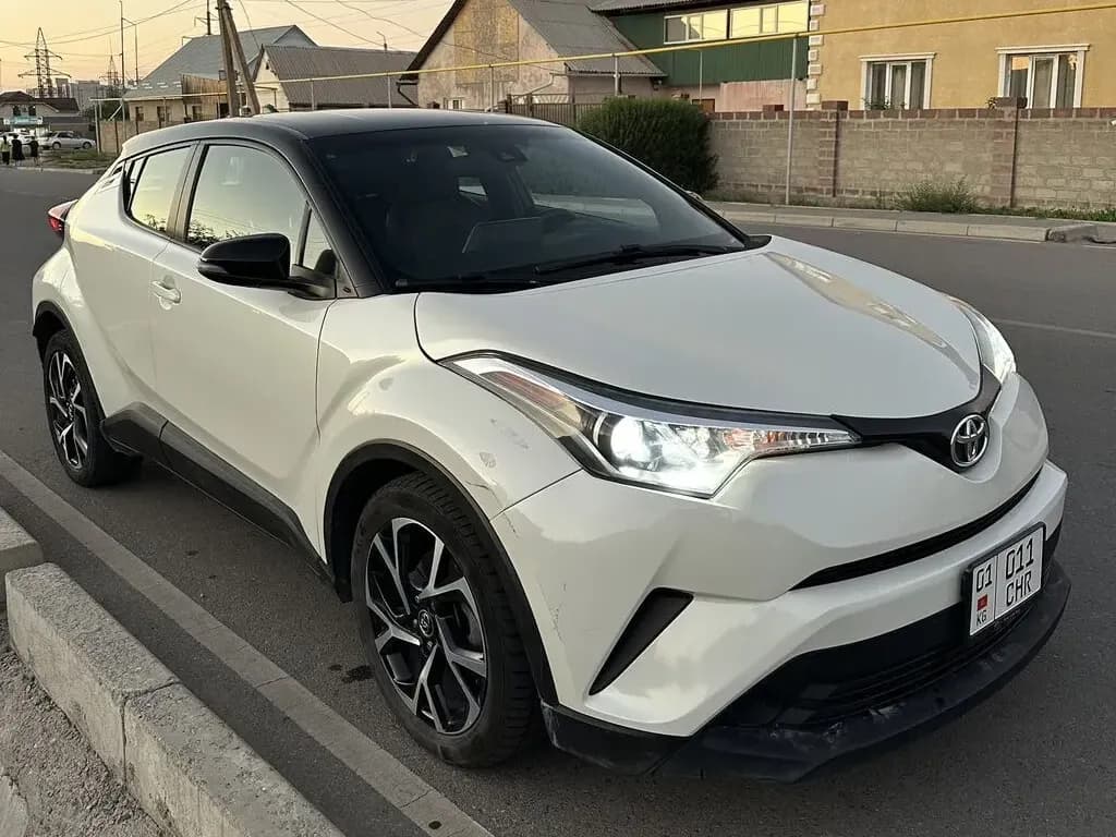 Toyota C-HR, 2019, Unknown
