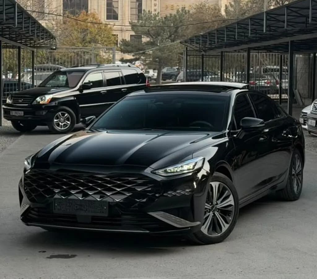 Kia K8, 2022