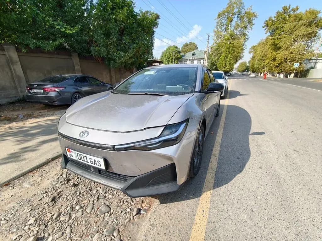 Toyota bZ3, 2024, Манас