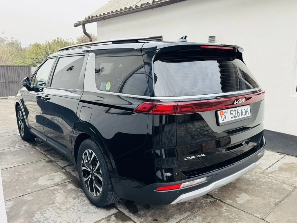 Kia Carnival, 2022, Бишкек